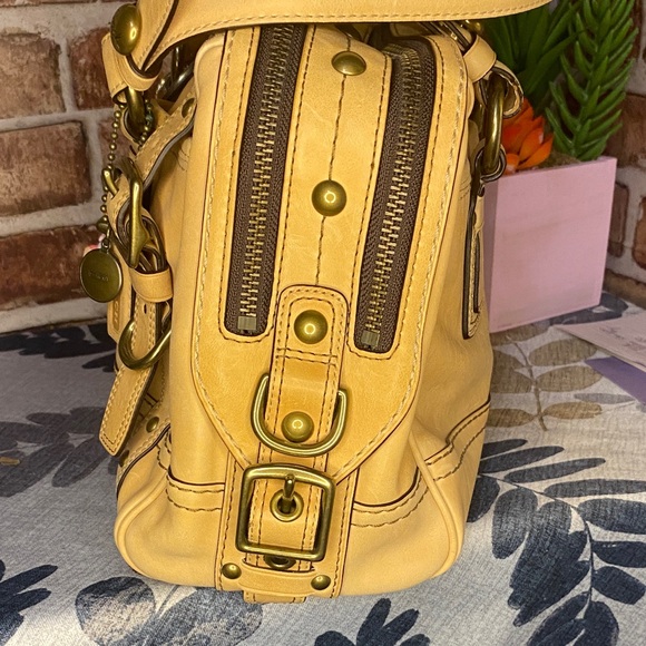 Coach Legacy Leather Lily 65th Anniversary Satchel wore 1 time - Picture 4 of 12